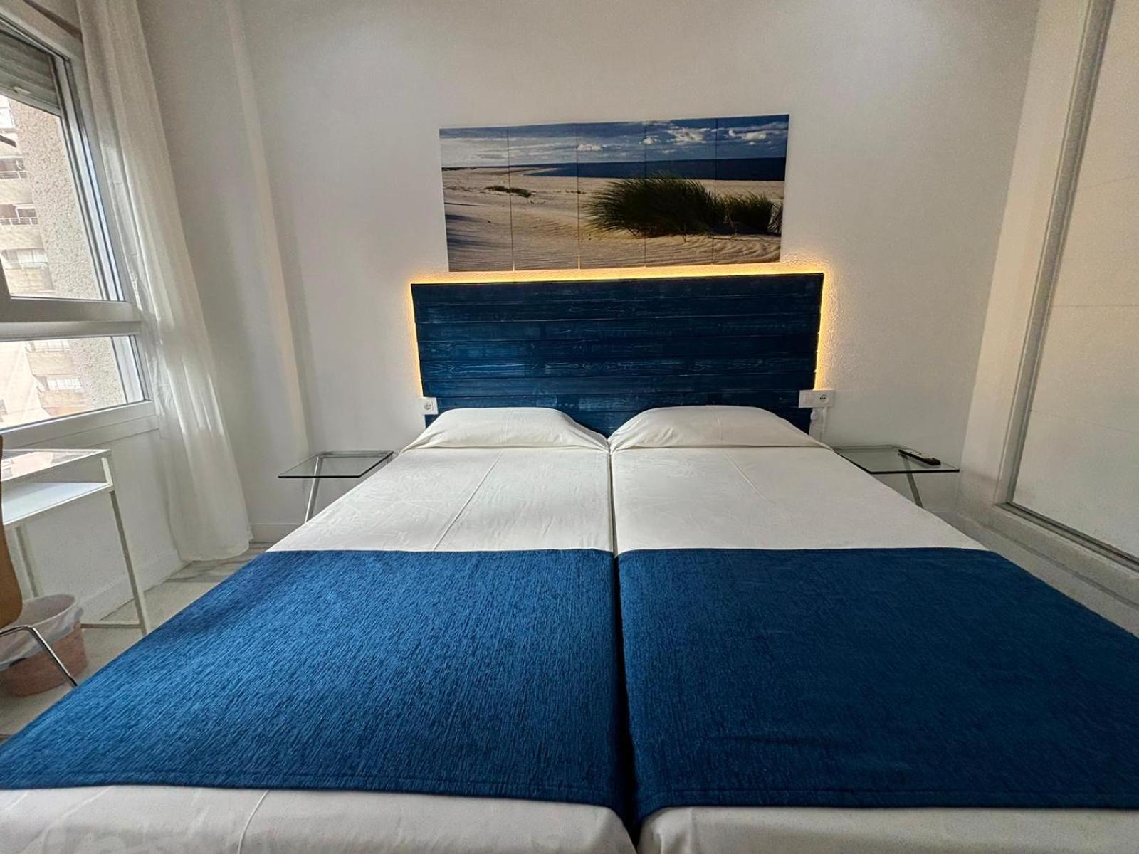 Apartamentos Turisticos Imar Cádiz Buitenkant foto